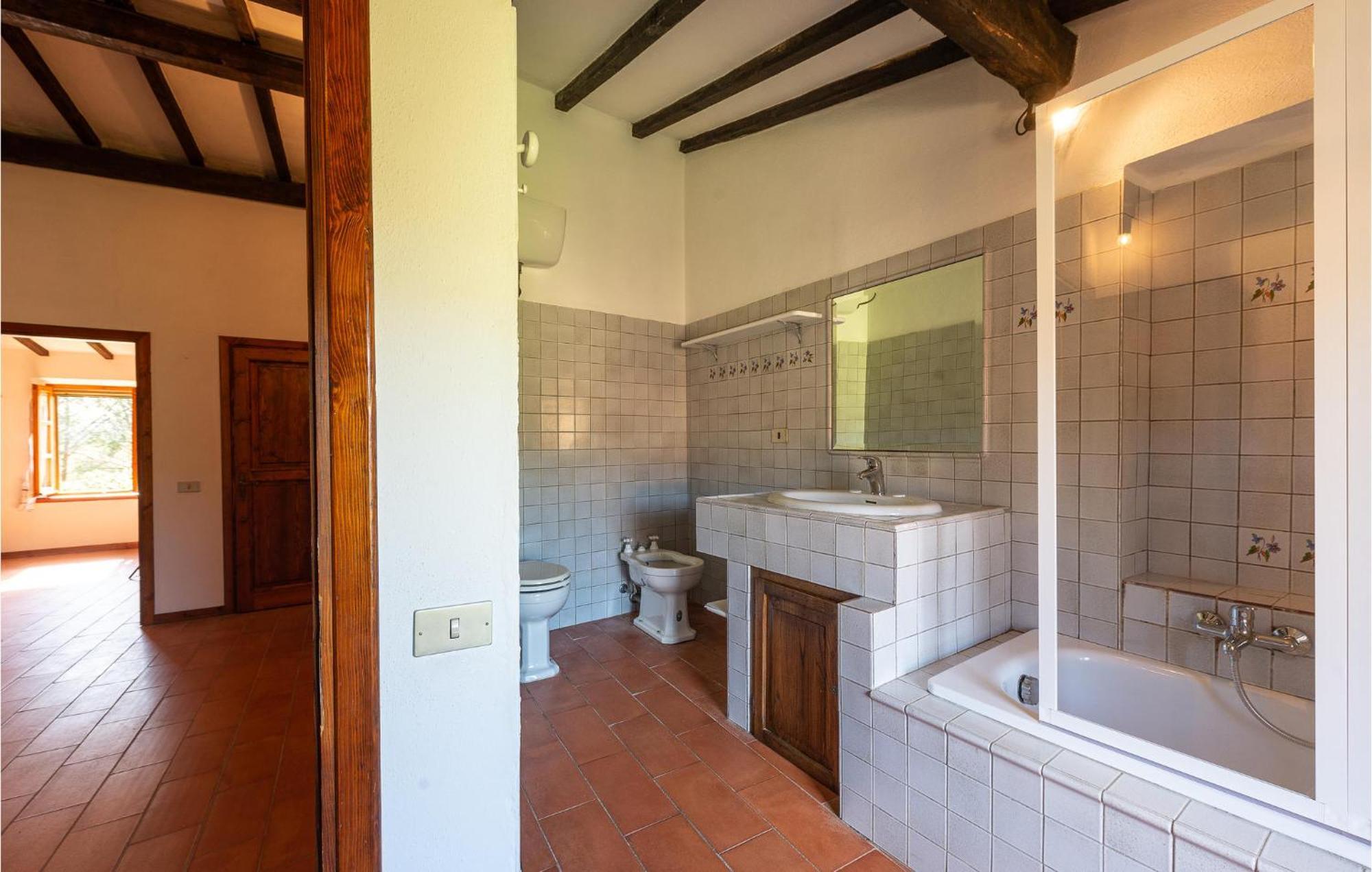 Cozy Home In Massa Marittima Gr With Kitchen المظهر الخارجي الصورة