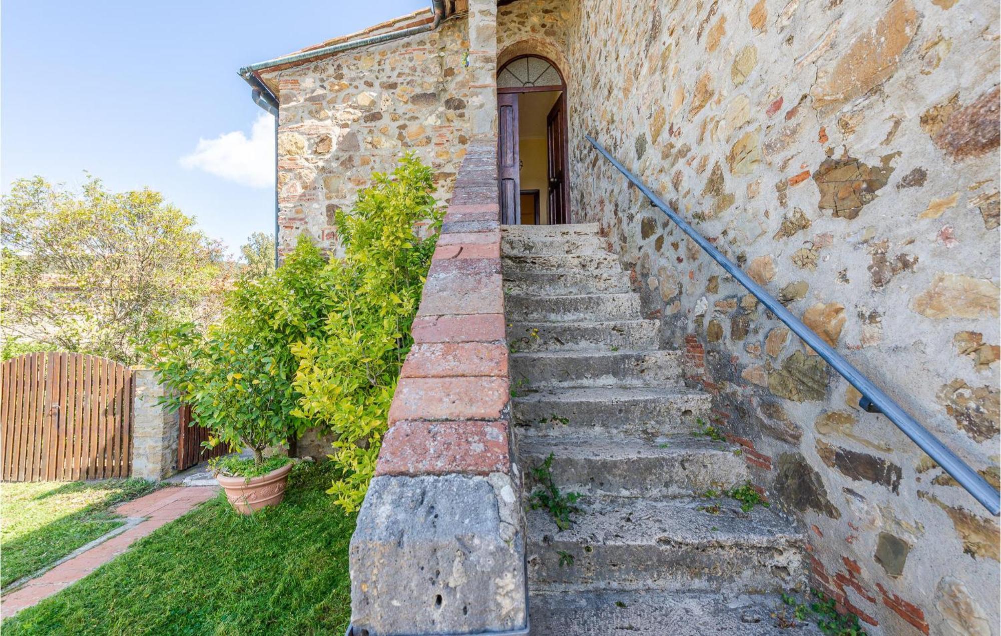 Cozy Home In Massa Marittima Gr With Kitchen المظهر الخارجي الصورة